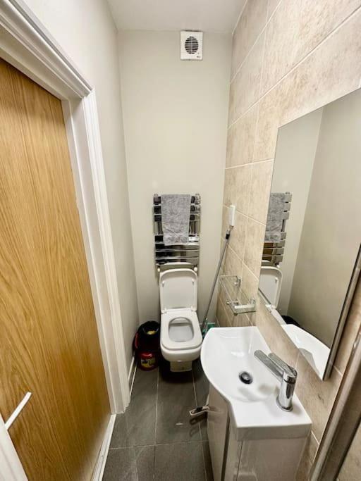 Se4, Self Contained Studio Flat. Londra Esterno foto